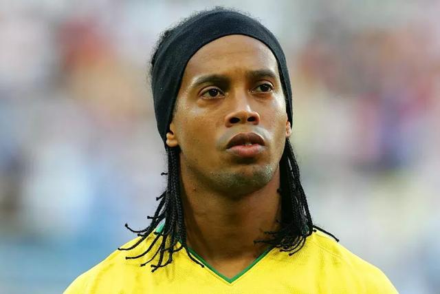 东契奇再三双独行侠胜活塞 KD45分太阳负绿军