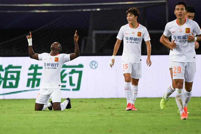 布朗尼17分4板3断 勇士大胜湖人58分豪取6连胜